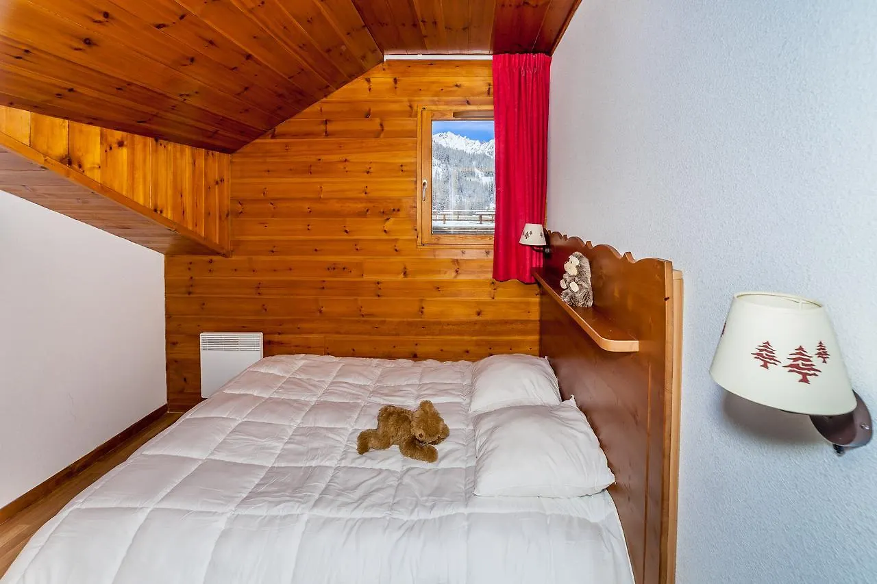 Aparthotel Hameau Des Ecrins By Infinimountain à Puy-Saint-Vincent 3*,  France