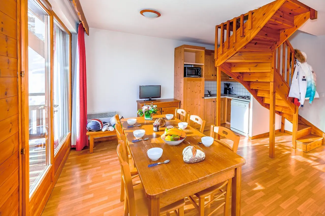 Aparthotel Hameau Des Ecrins By Infinimountain à Puy-Saint-Vincent 3*,  France