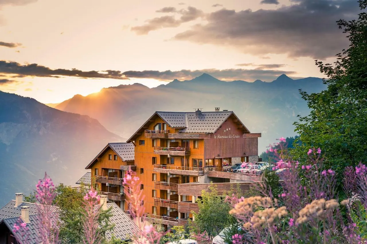 Hameau Des Ecrins By Infinimountain contacts